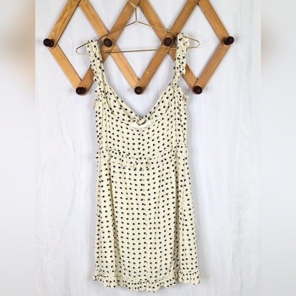 For Love & Lemons Sweetheart Heart Print Ruffled Mini Skirt - Picture 3 of 9